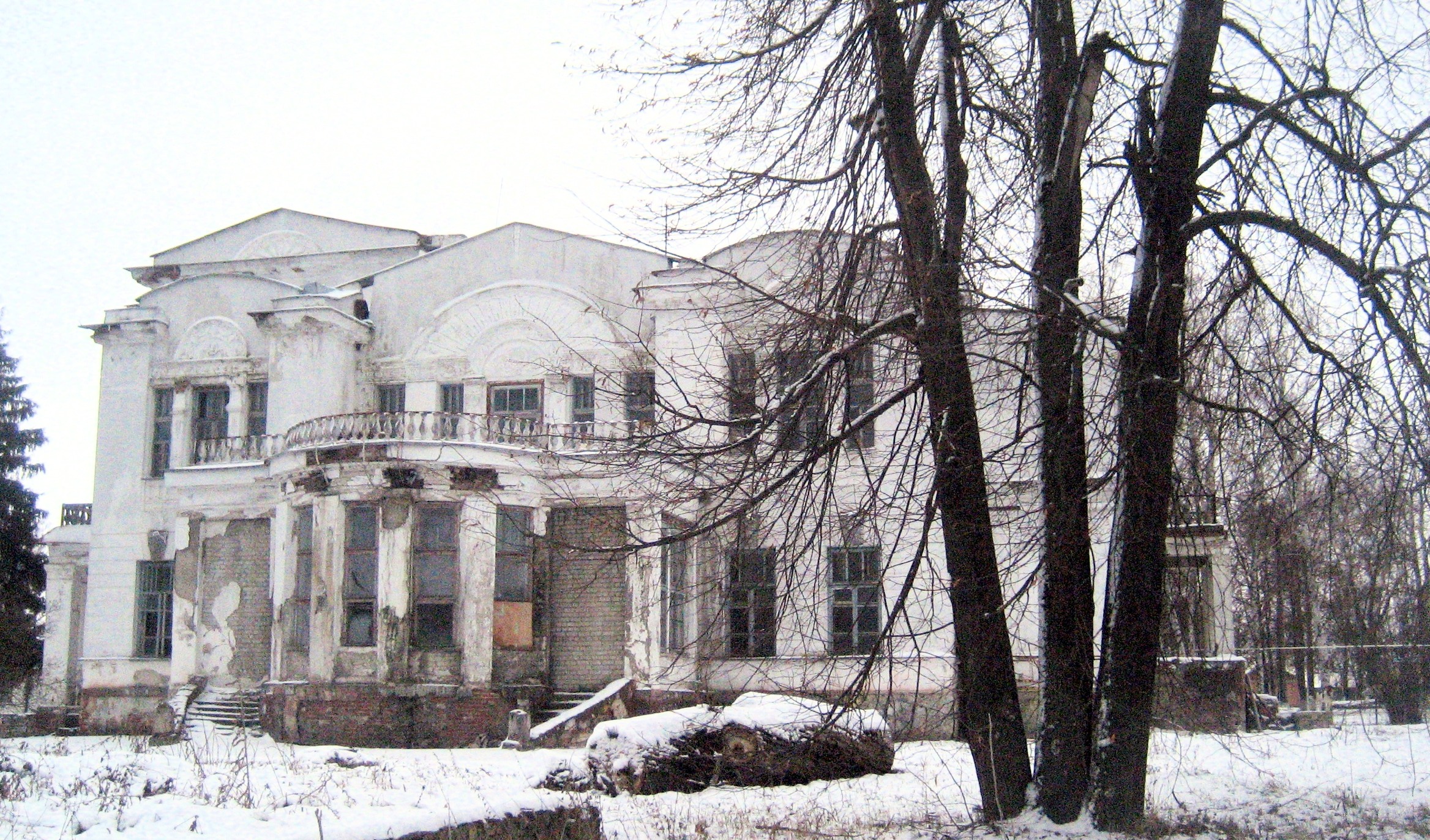 �������